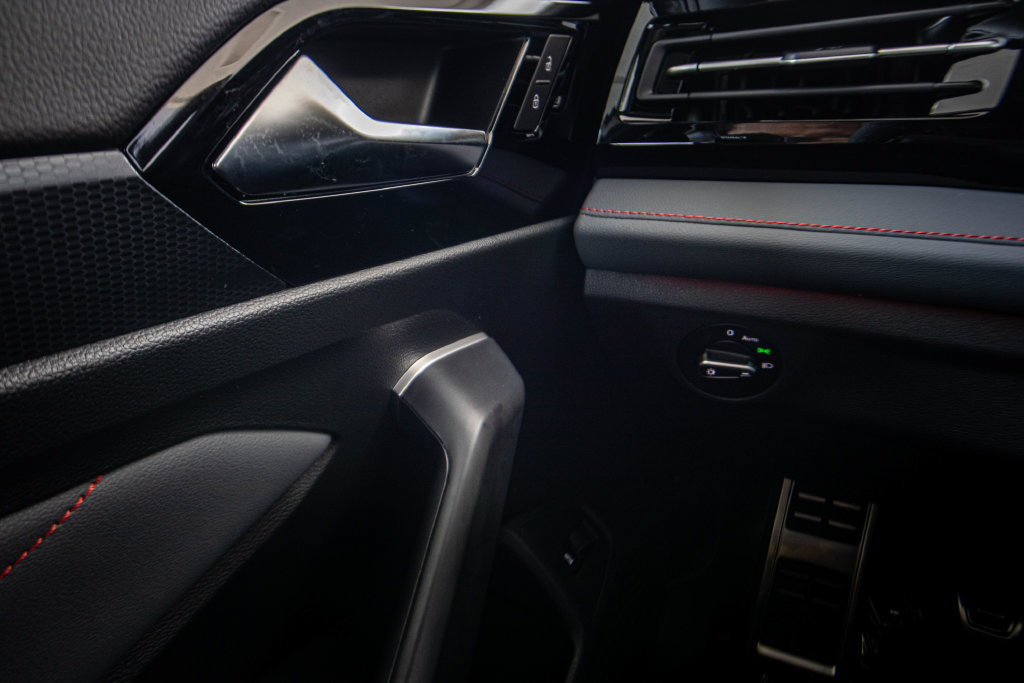 New 2026 Volkswagen Jetta GLI Autobahn FWD image 33