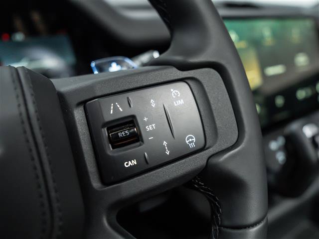 New 2026 Land Rover Defender 110 OCTA AWD/4WD image 22