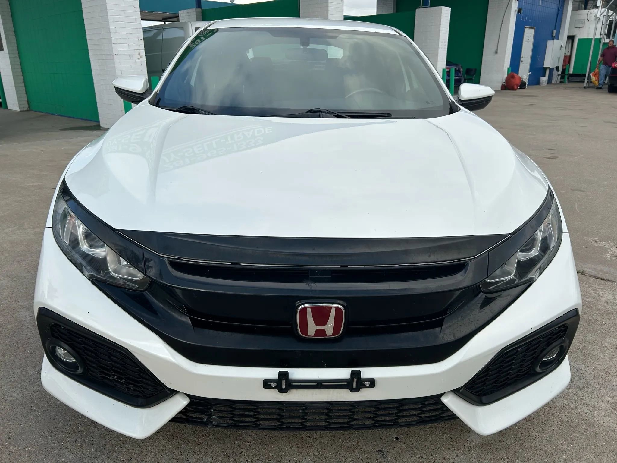 Used 2017 Honda Civic Sport image 9