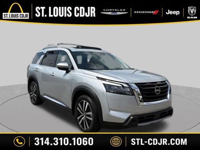 Used 2025 Nissan Pathfinder Platinum w/ Cargo Package AWD/4WD 360° Tour
