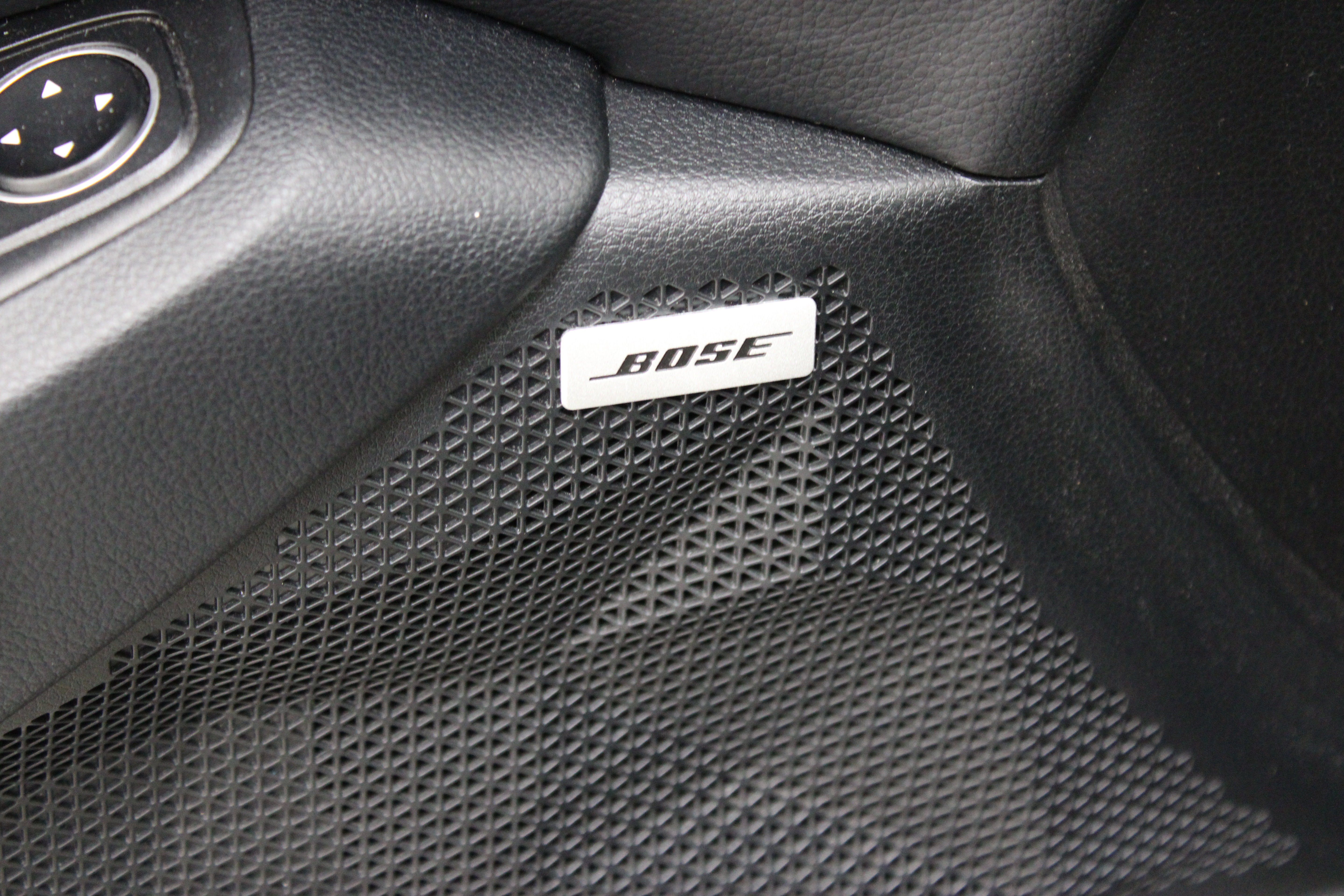 Used 2024 Kia Seltos SX w/ SX Sunroof Package AWD/4WD image 13