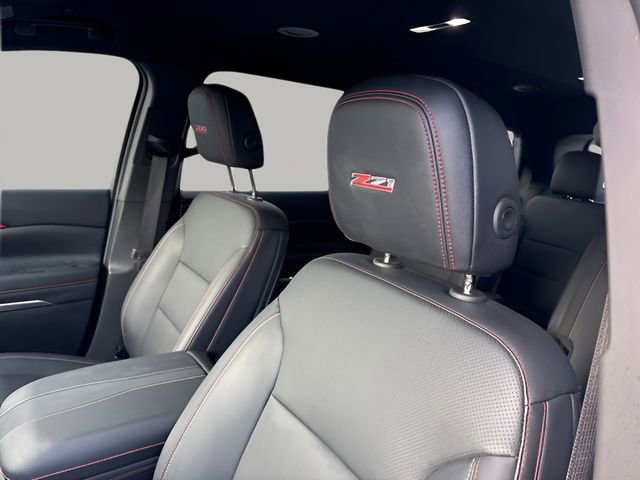 Used 2024 Chevrolet Traverse Z71 w/ Enhanced Driving Package image 9