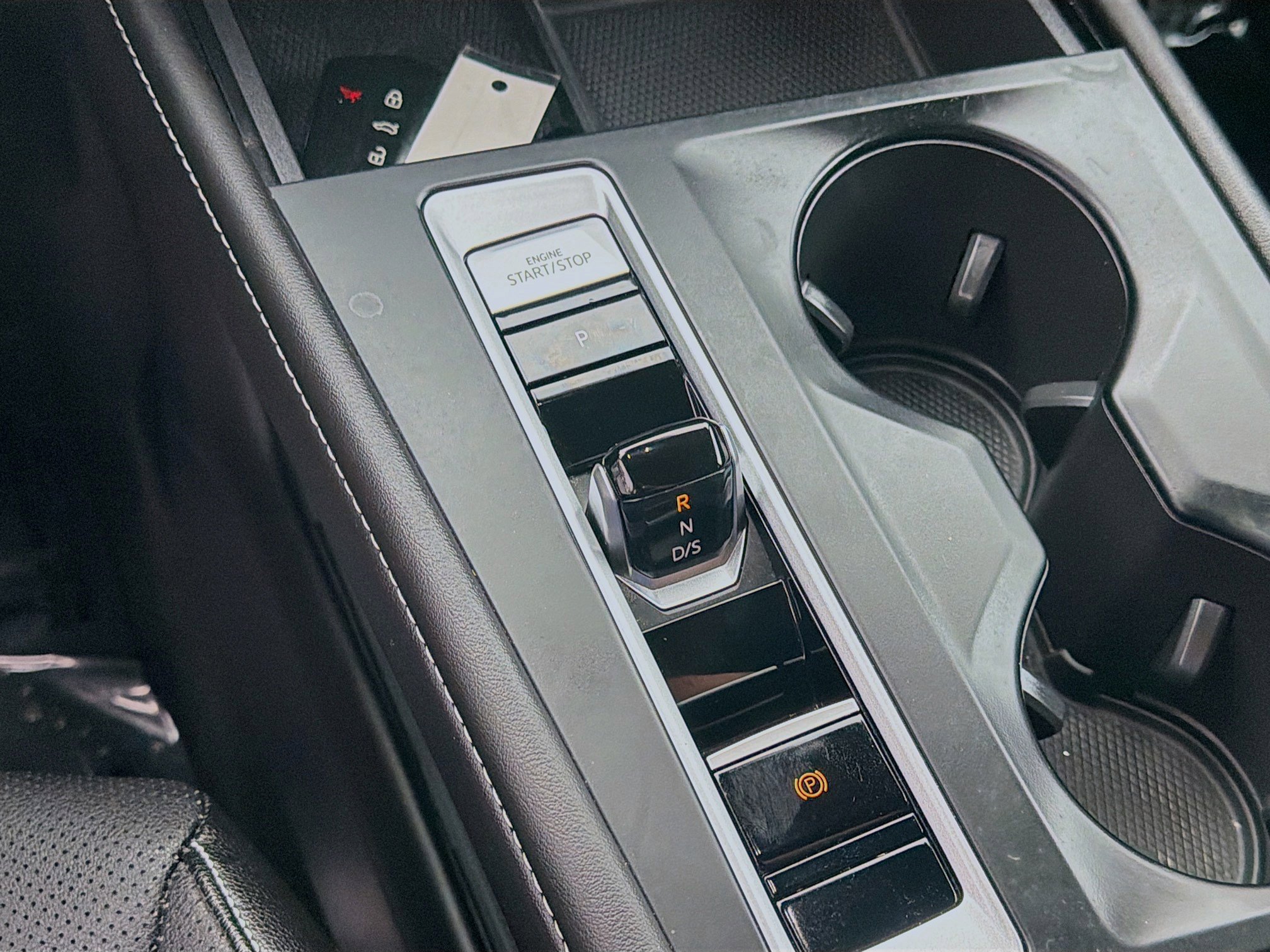 Used 2024 Volkswagen Atlas SE image 15