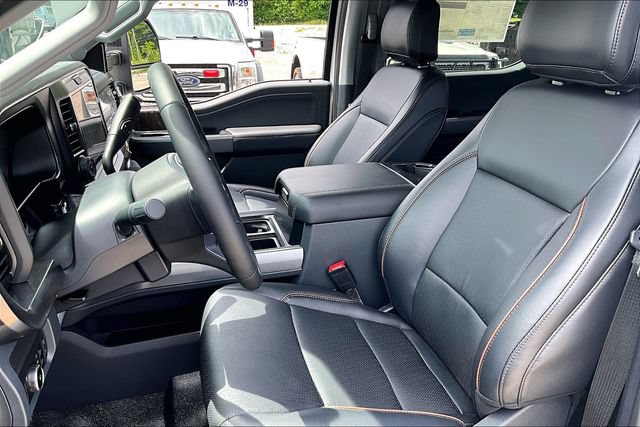 New 2026 Ford F350 Lariat w/ Black Appearance Package AWD/4WD image 9