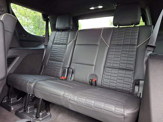 Certified 2023 Cadillac Escalade Sport Platinum w/ LPO, ONYX Package AWD/4WD image 10