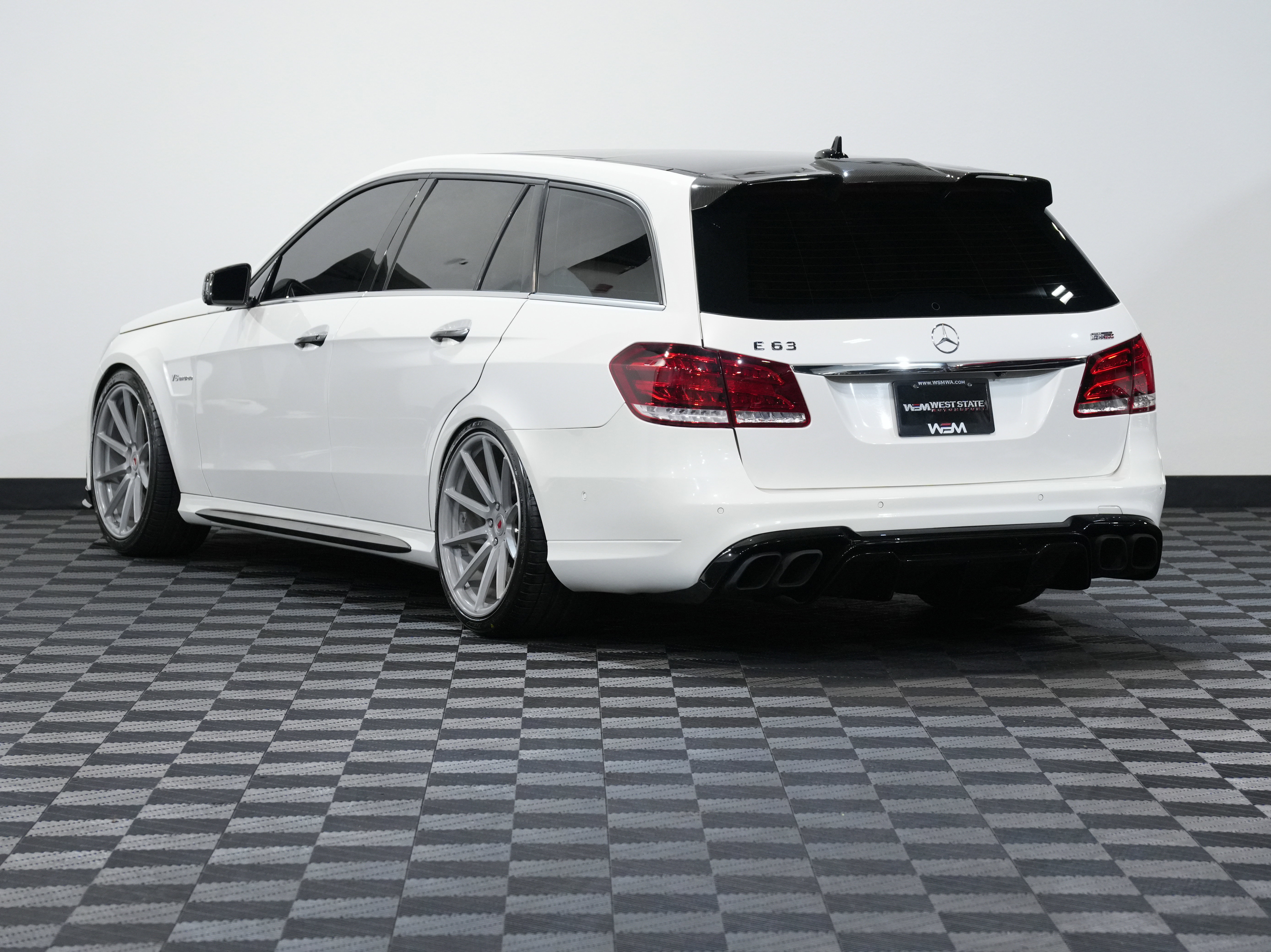 Used 2014 Mercedes-Benz E 63 AMG S-Model image 8