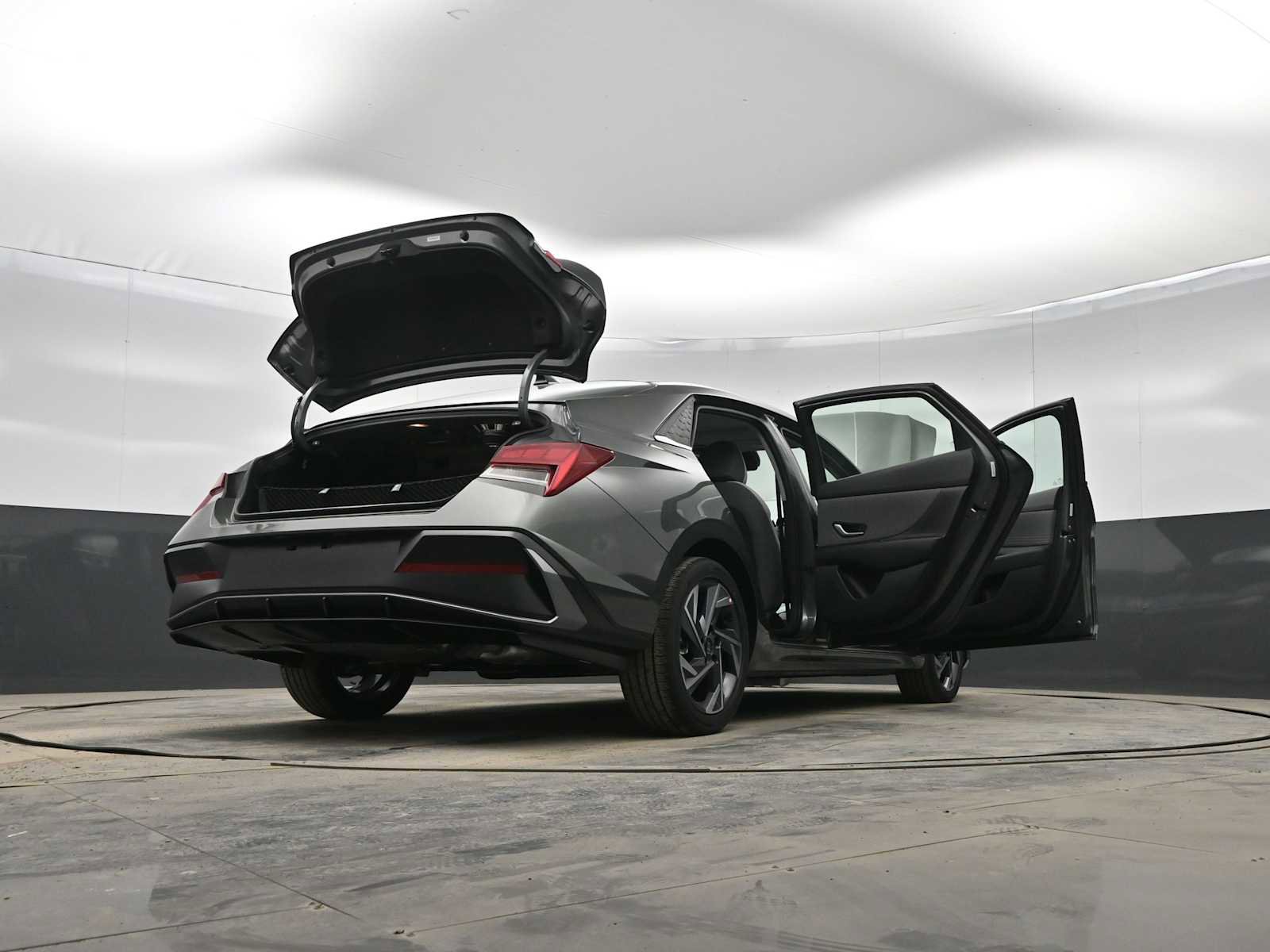 New 2026 Hyundai Elantra Limited image 44