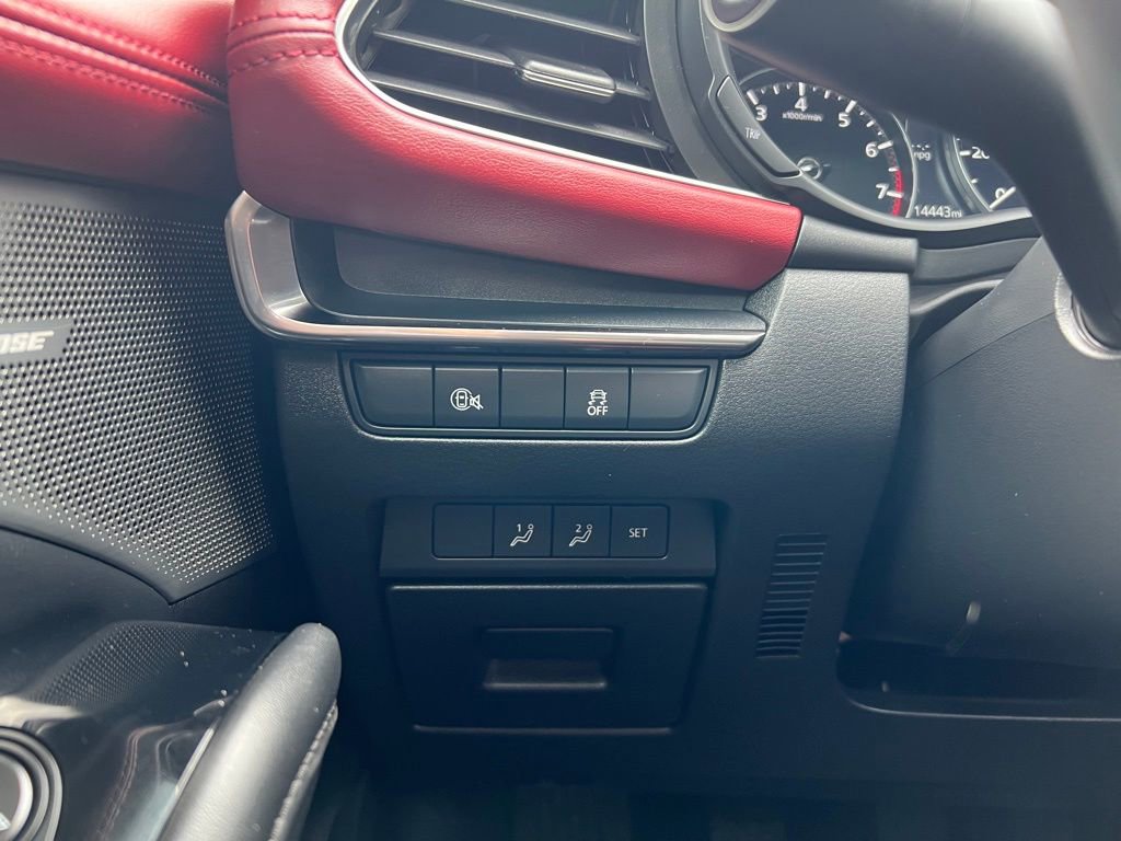 Used 2024 MAZDA MAZDA3 s image 14