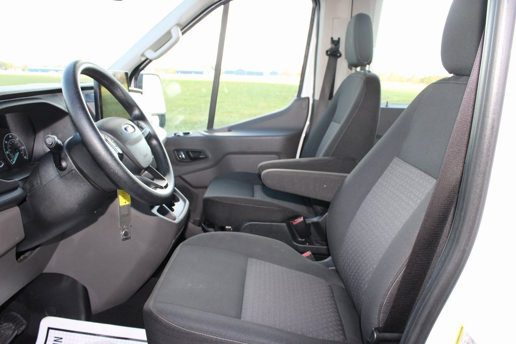 Used 2022 Ford Transit 350 XLT image 9