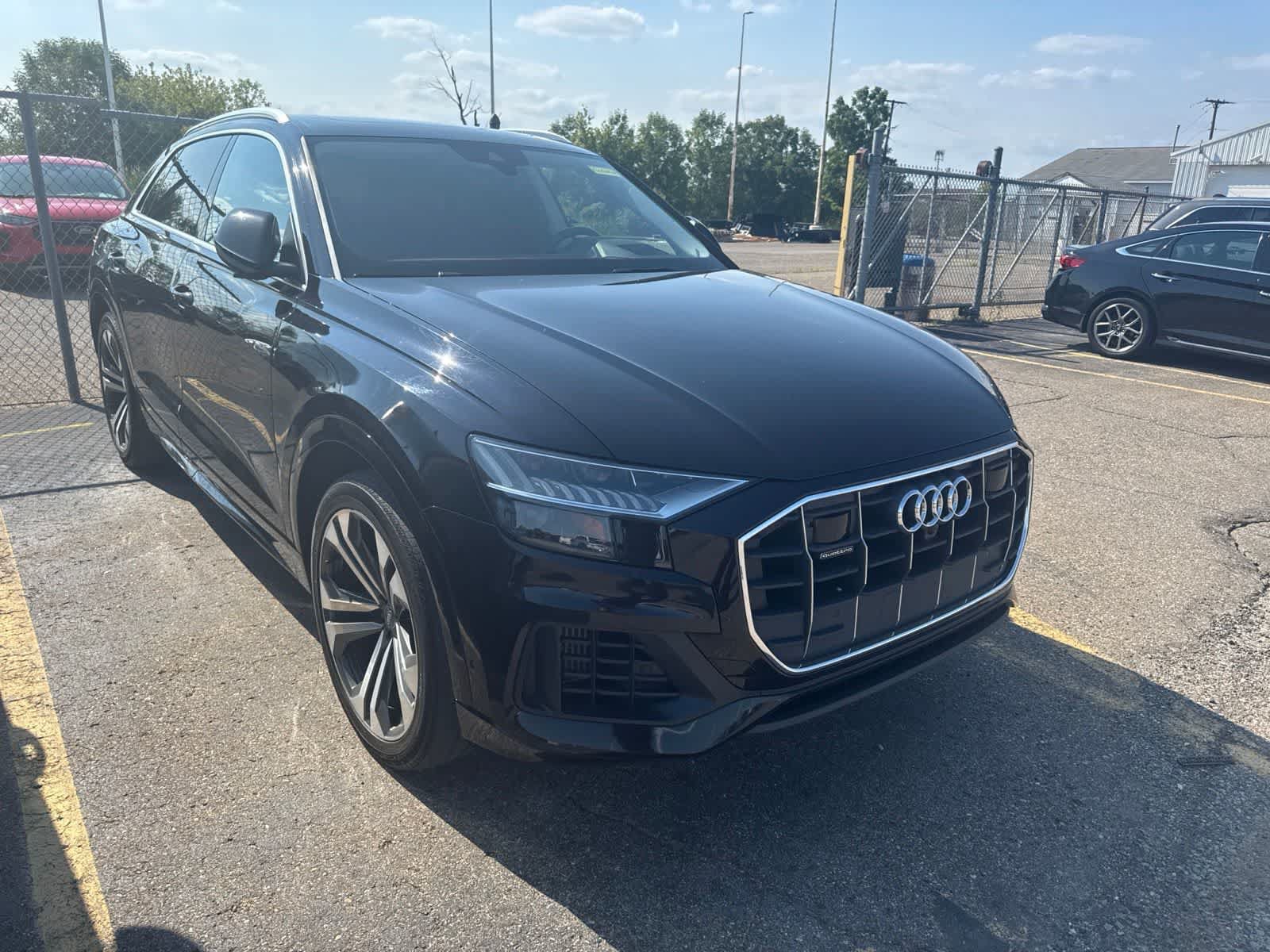 Used 2019 Audi Q8 Prestige AWD/4WD image 6