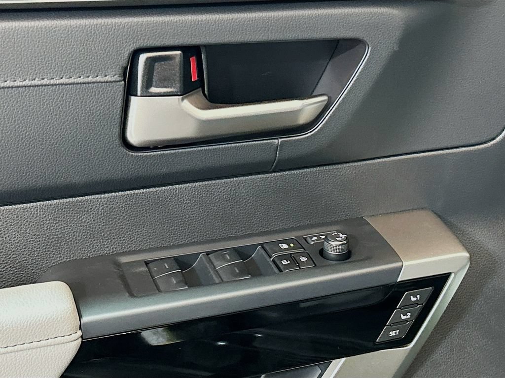 New 2026 Toyota Tundra Limited AWD/4WD image 17