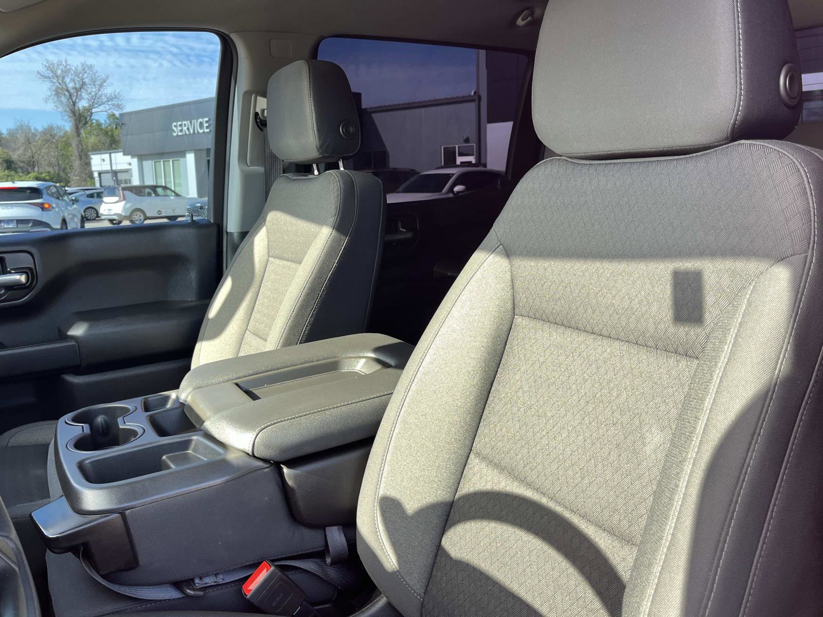 Used 2023 Chevrolet Silverado 1500 Custom image 28