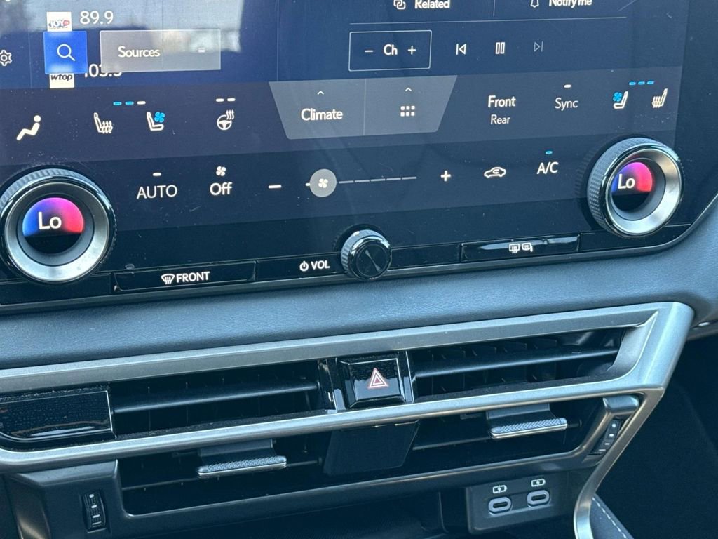 Used 2024 Lexus RX 350 Premium image 17