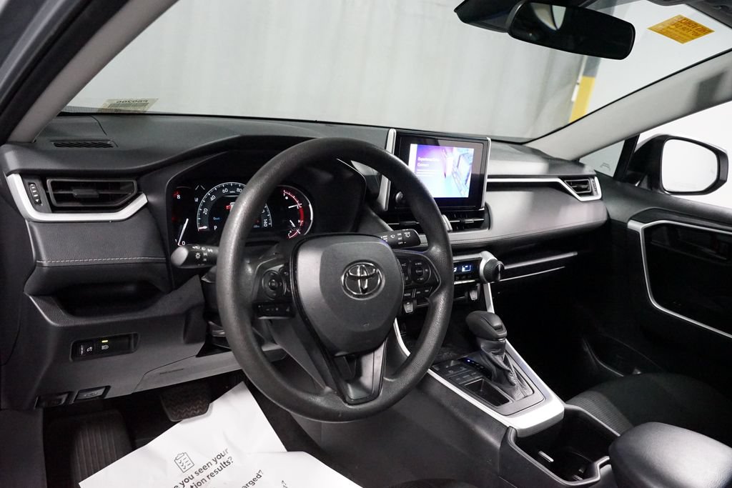 Certified 2025 Toyota RAV4 LE FWD image 11