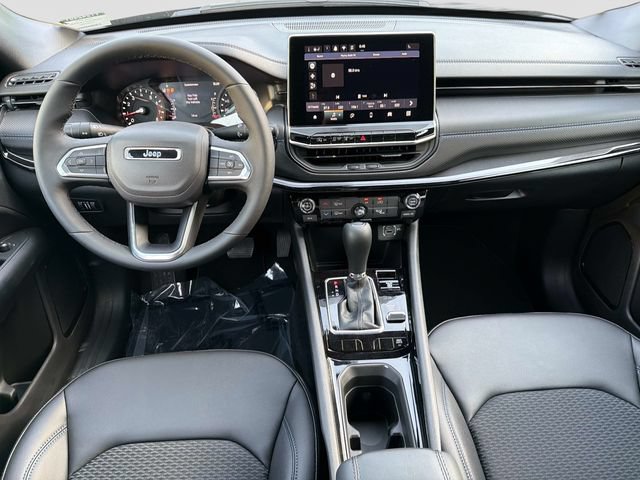 New 2026 Jeep Compass Latitude AWD/4WD image 16