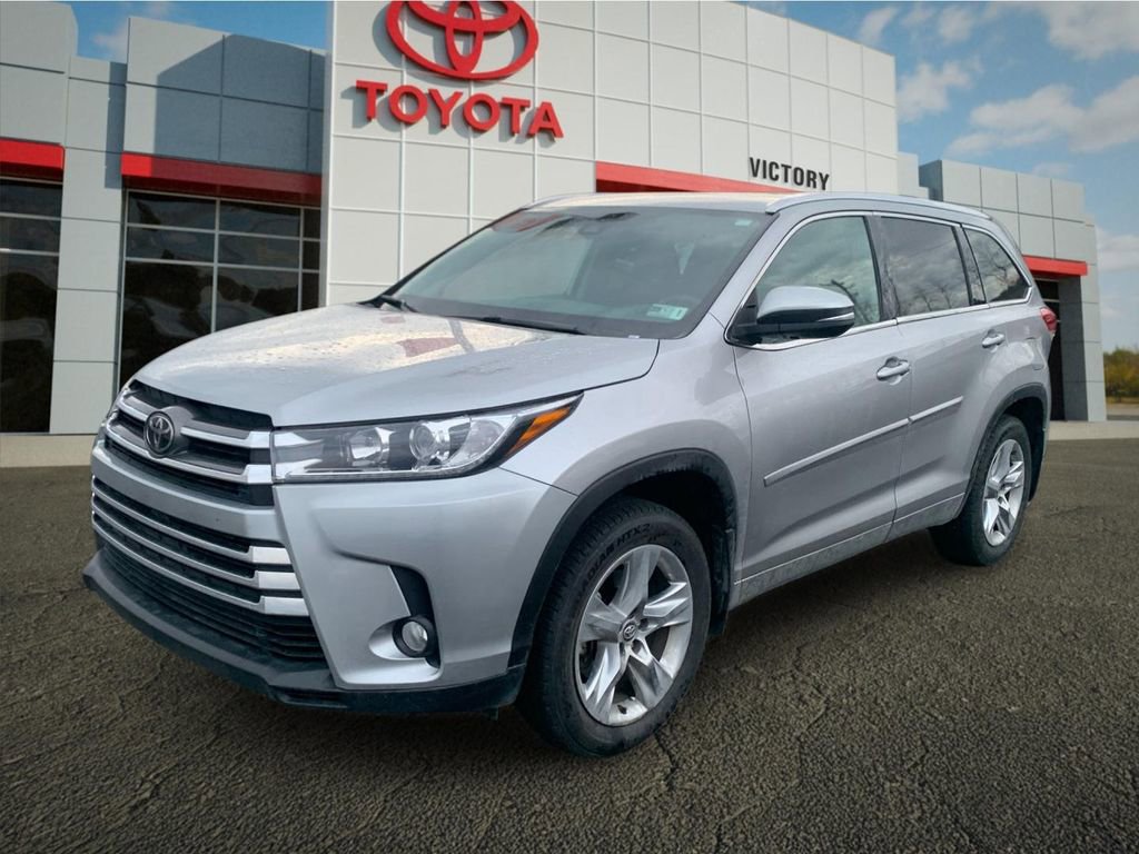 Used 2018 Toyota Highlander Limited image 6