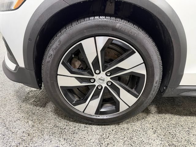 Used 2020 Volvo V60 T5 Cross Country w/ Protection Package Premier AWD/4WD image 31