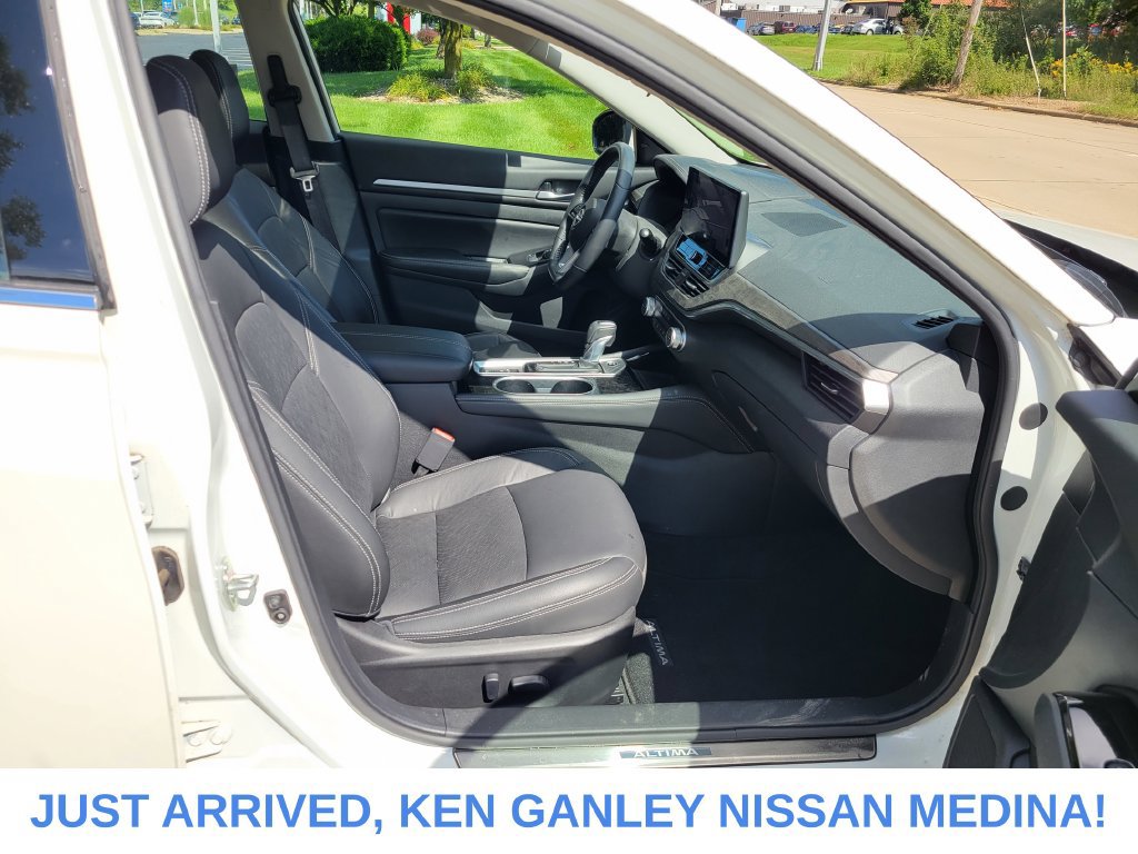 Certified 2024 Nissan Altima 2.5 SL AWD/4WD image 21