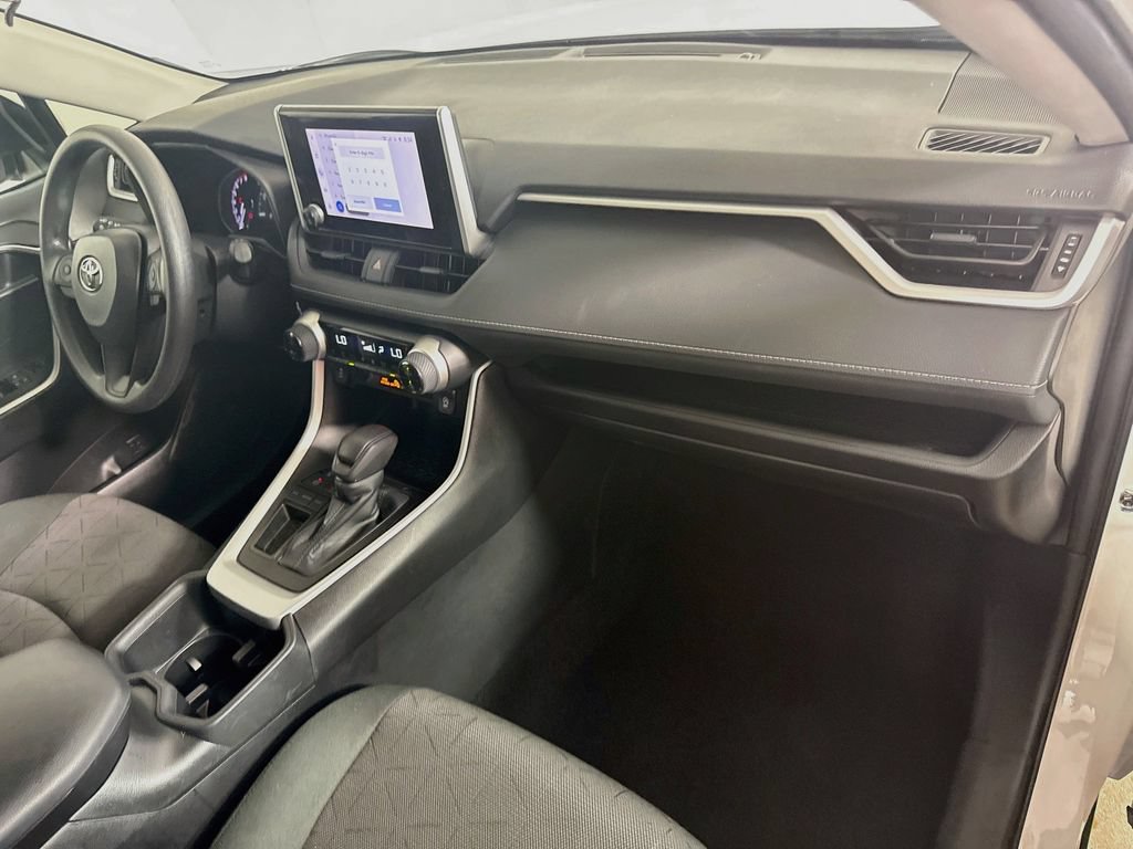 Certified 2024 Toyota RAV4 XLE w/ Convenience Package FWD image 27