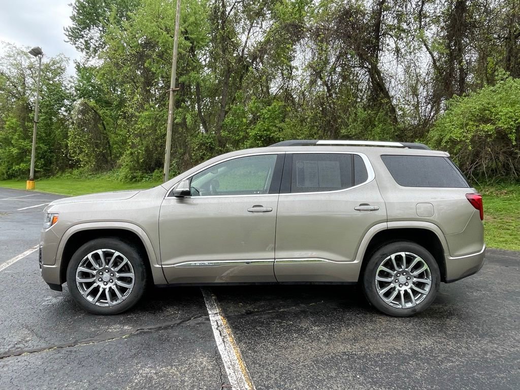 Certified 2023 GMC Acadia Denali w/ Denali Ultimate Package AWD/4WD image 6