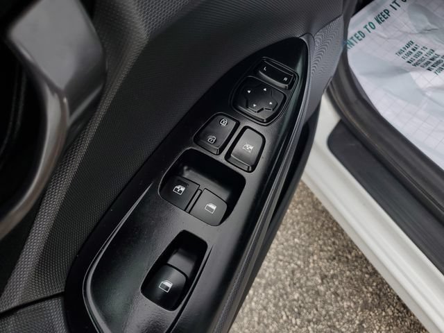 Used 2019 Hyundai Veloster 2.0 Premium FWD image 17