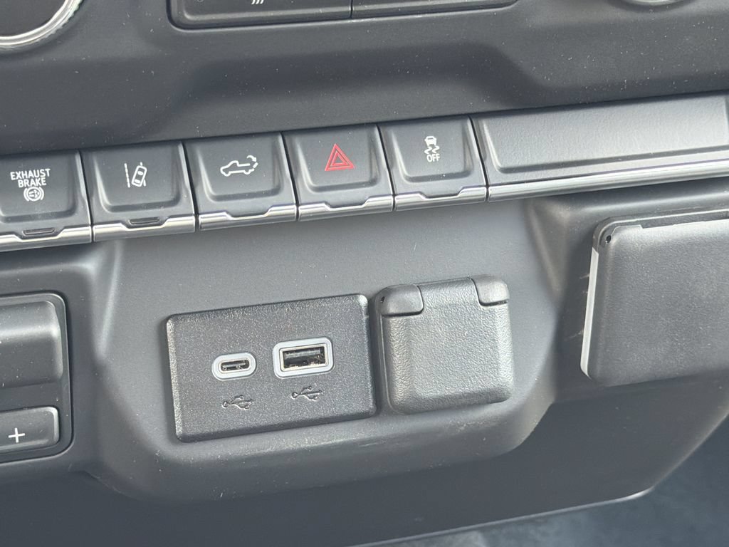 New 2026 GMC Sierra 3500 Pro AWD/4WD image 7
