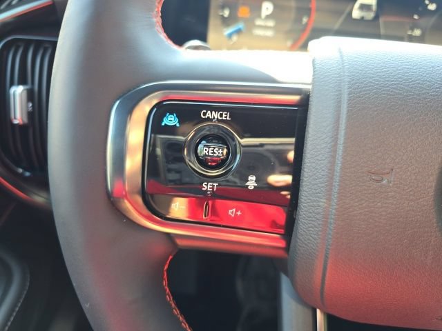 Used 2025 Nissan Armada PRO-4X AWD/4WD image 26