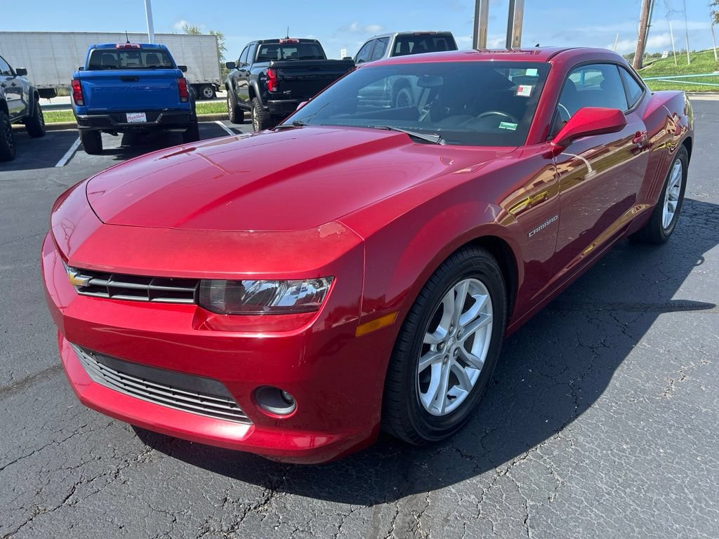 Used 2015 Chevrolet Camaro LT RWD image 9