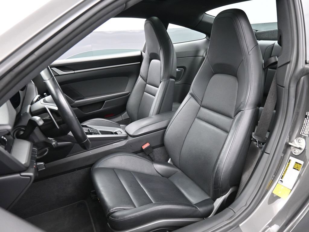 Certified 2023 Porsche 911 Carrera image 5