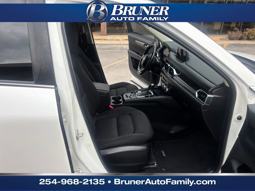 Used 2018 MAZDA CX-5 Sport w/ I-ACTIVSENSE Package image 14