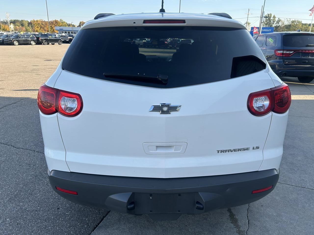 Used 2012 Chevrolet Traverse LS FWD image 6