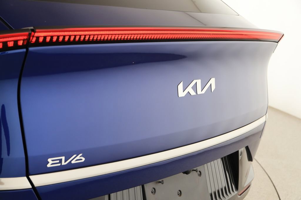 Used 2022 Kia EV6 Wind w/ Wind Technology Package AWD/4WD image 37