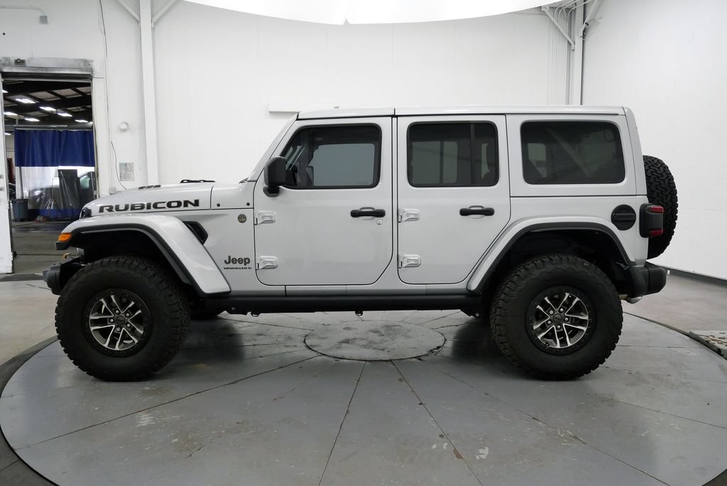 Used 2024 Jeep Wrangler Unlimited Rubicon 392 AWD/4WD image 4