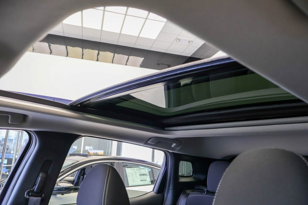 New 2026 Nissan Kicks SV image 8