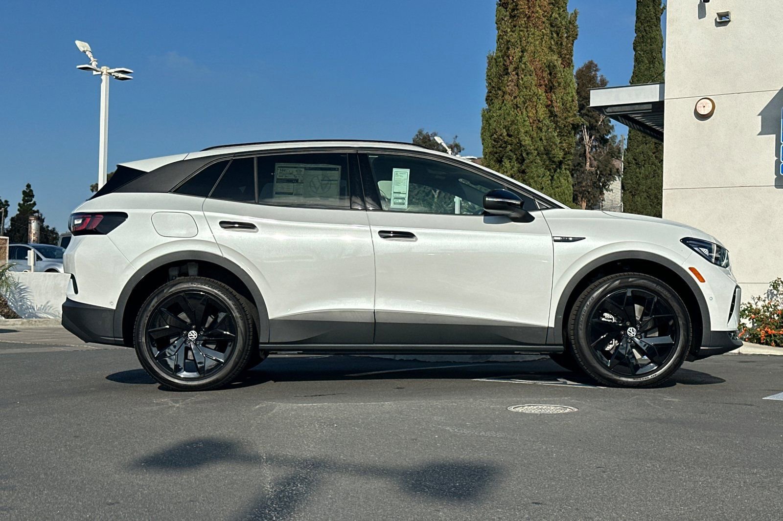 New 2025 Volkswagen ID.4 Pro S AWD/4WD image 4