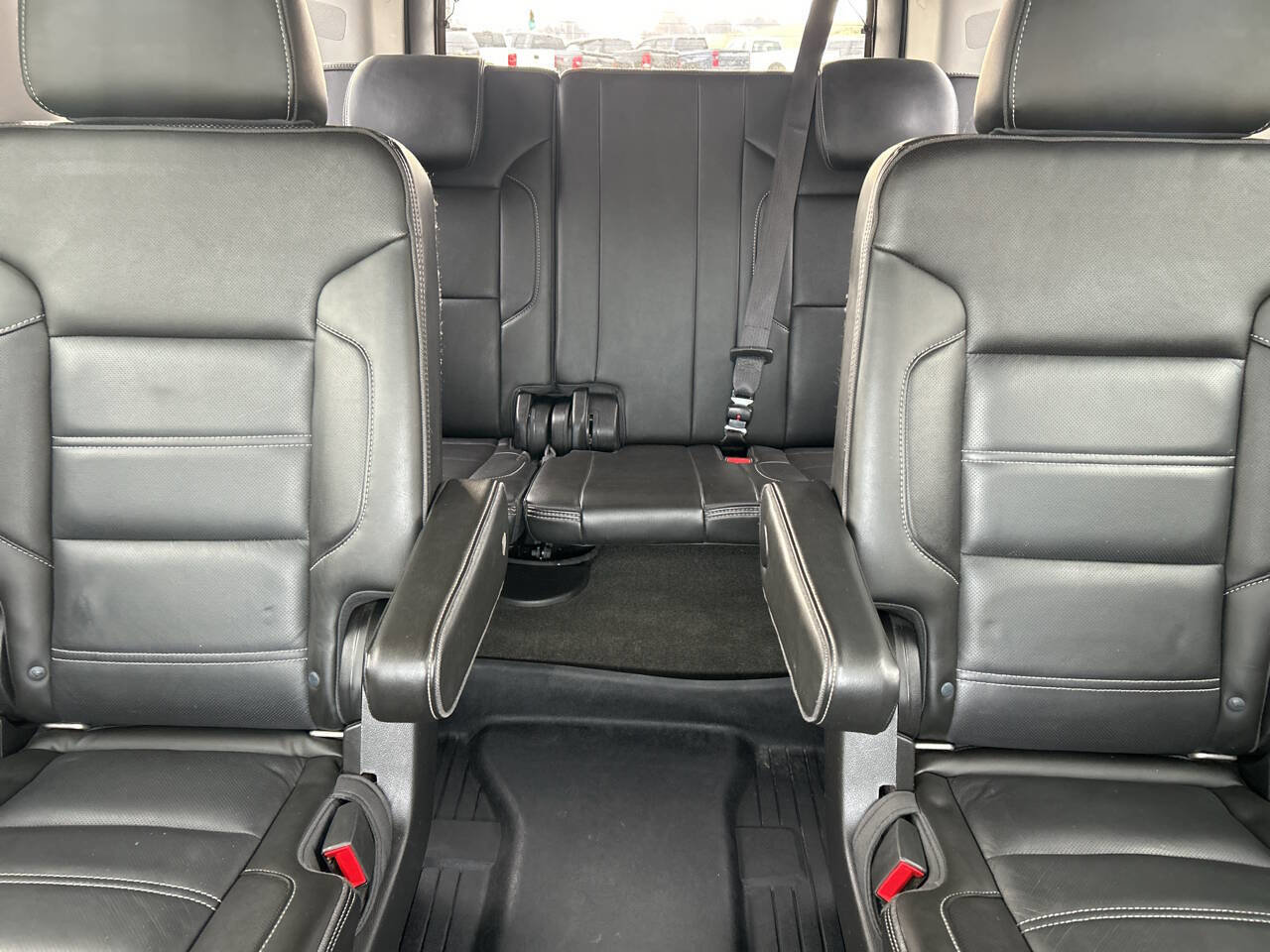 Used 2018 GMC Yukon XL Denali w/ Denali Ultimate Package image 24