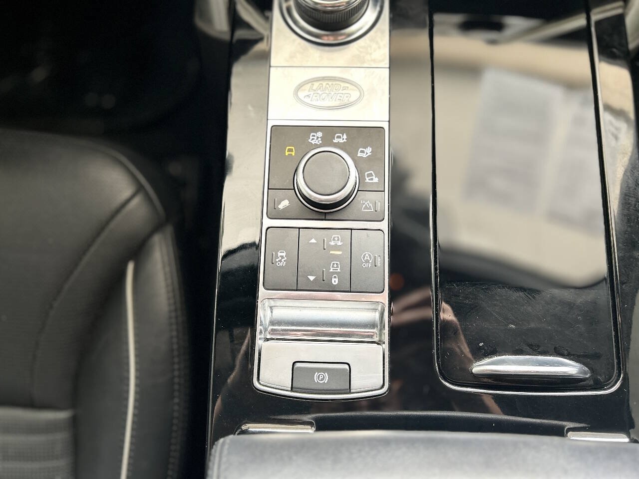 Used 2019 Land Rover Discovery HSE Luxury AWD/4WD image 66