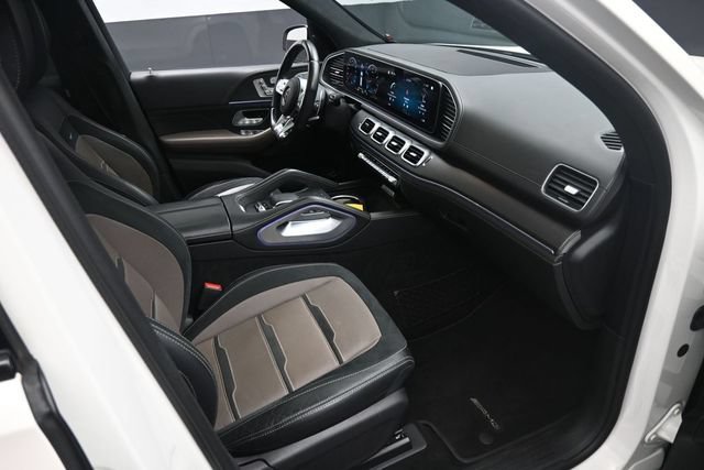 Certified 2021 Mercedes-Benz GLS 63 AMG 4MATIC image 32