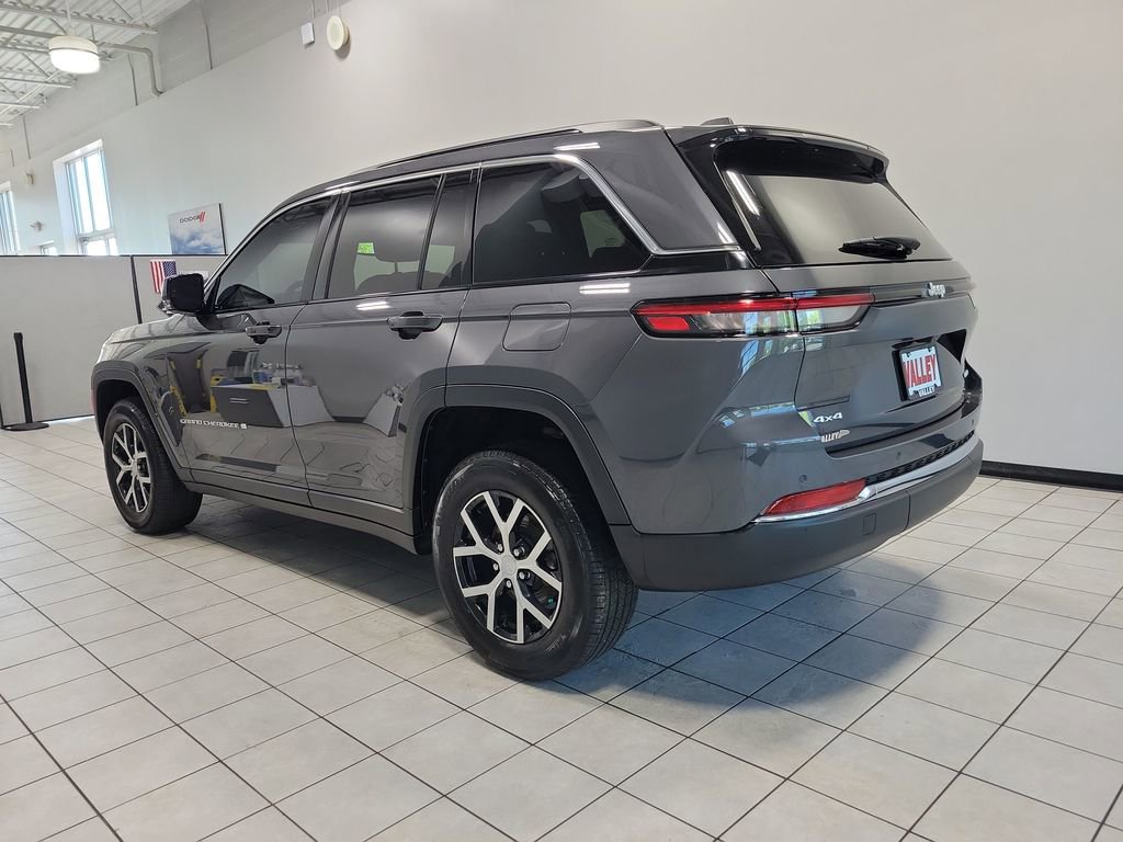 Certified 2024 Jeep Grand Cherokee Limited AWD/4WD image 9