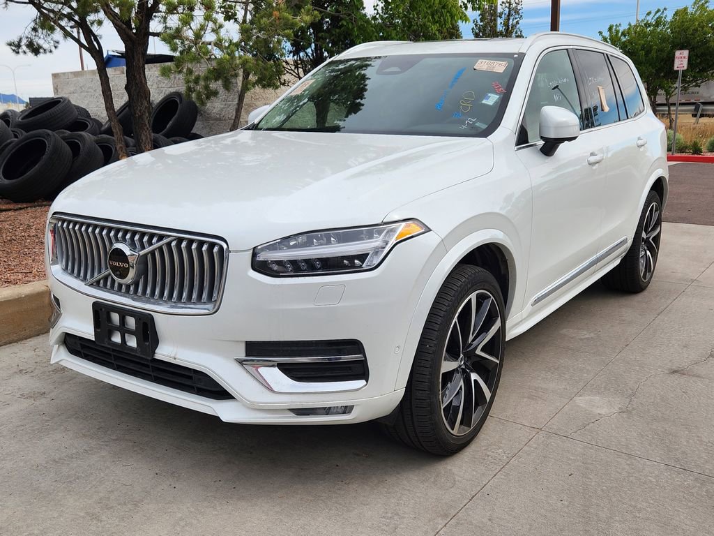Used 2023 Volvo XC90 B6 Plus w/ Protection Package Premier AWD/4WD image 4
