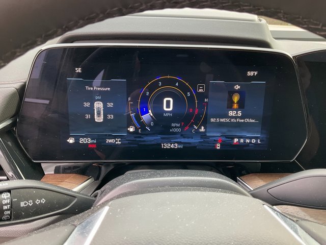 Used 2025 Chevrolet Tahoe High Country image 10