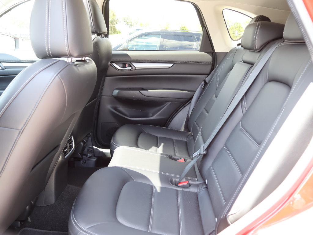 Used 2025 MAZDA CX-5 AWD 2.5 S w/ Preferred Package image 17