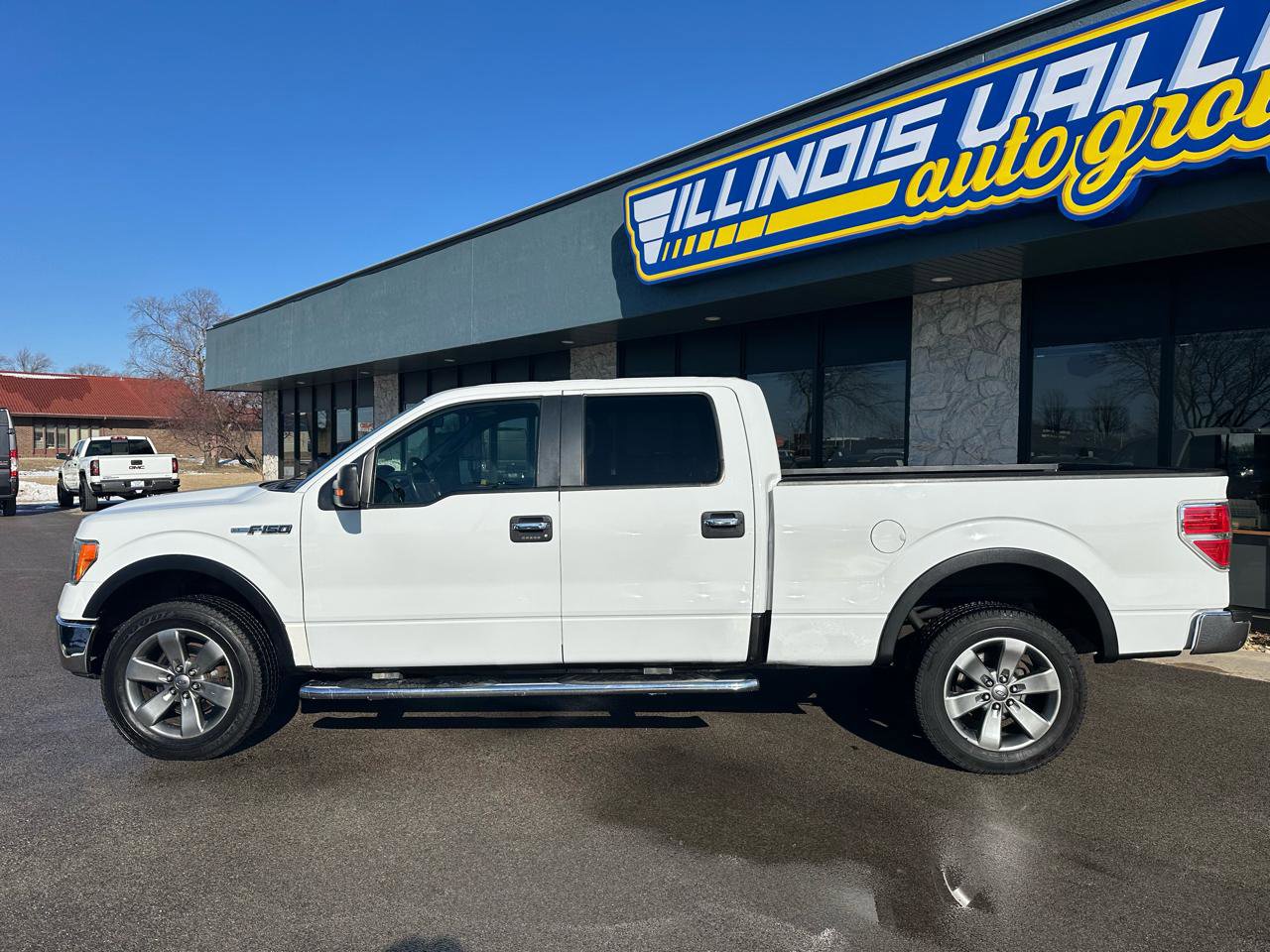 Used 2014 Ford F150 XLT w/ Equipment Group 302A Luxury image 4