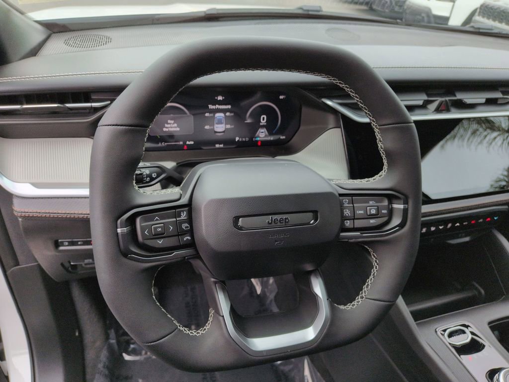 New 2026 Jeep Cherokee Limited AWD/4WD image 15