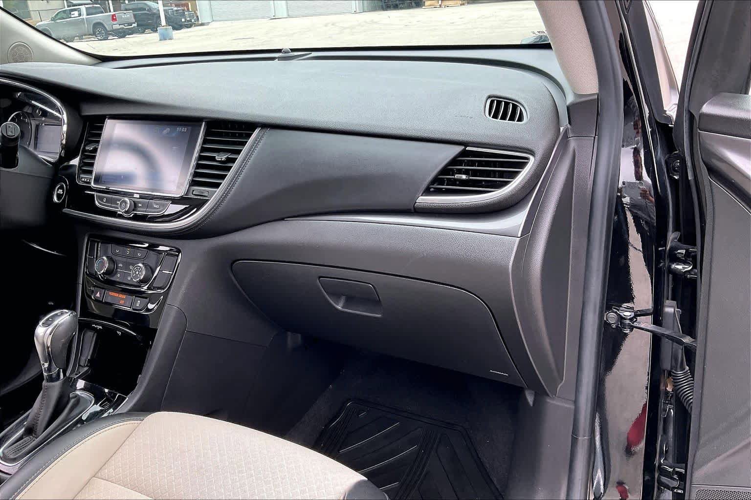 Used 2020 Buick Encore Preferred w/ Safety Package FWD image 18