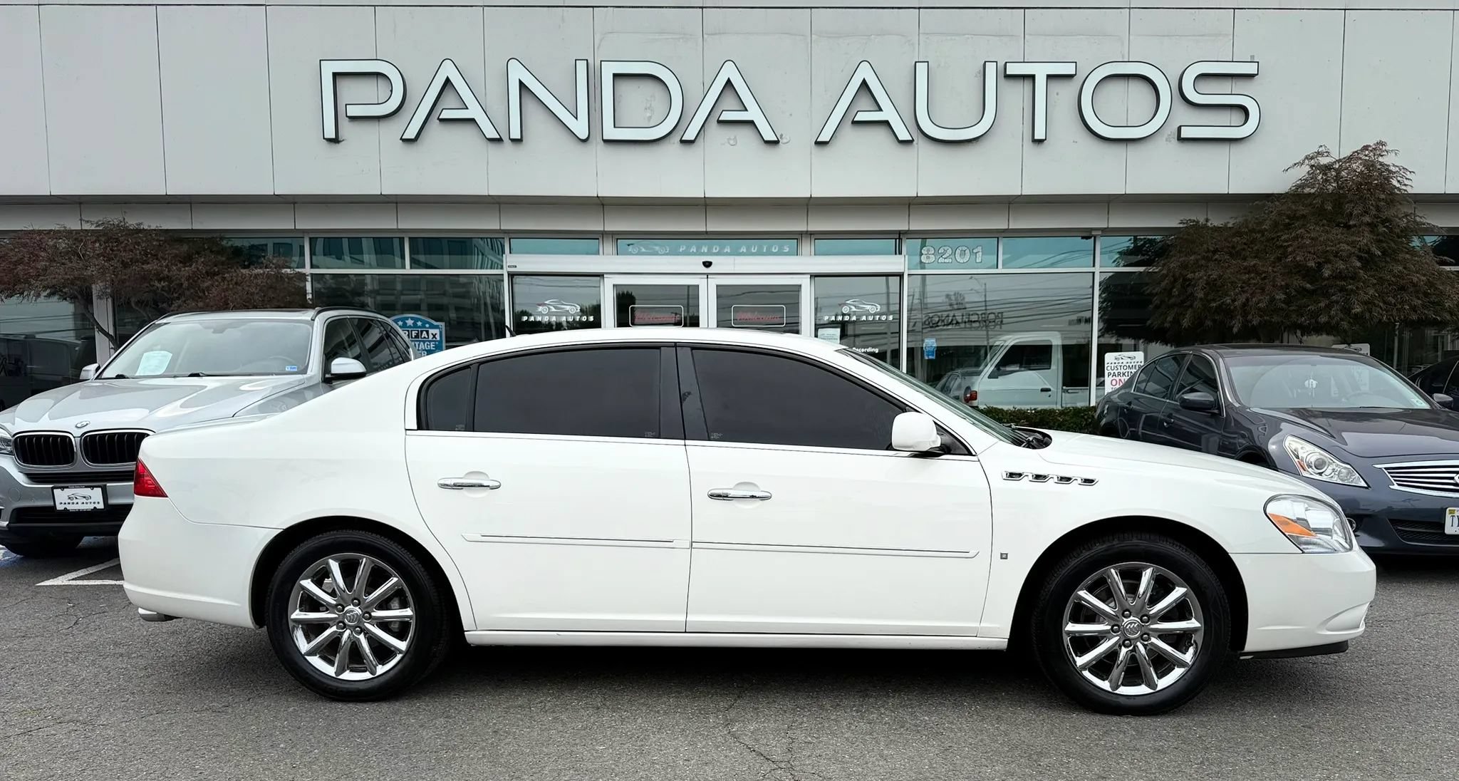 Used 2006 Buick Lucerne CXS w/ Driver Confidence Package FWD image 8