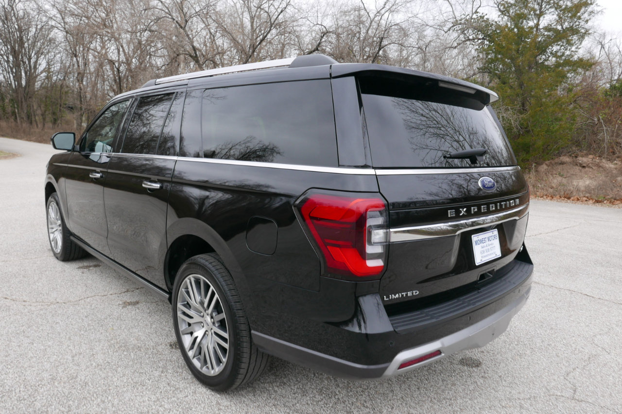 Used 2024 Ford Expedition Max Limited image 7