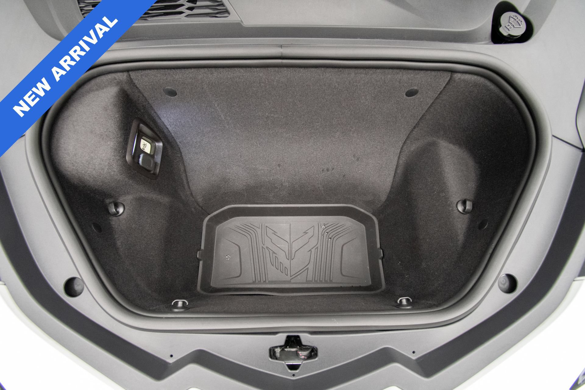 Used 2023 Chevrolet Corvette Stingray Preferred Conv w/ Z51 Performance Package RWD image 37