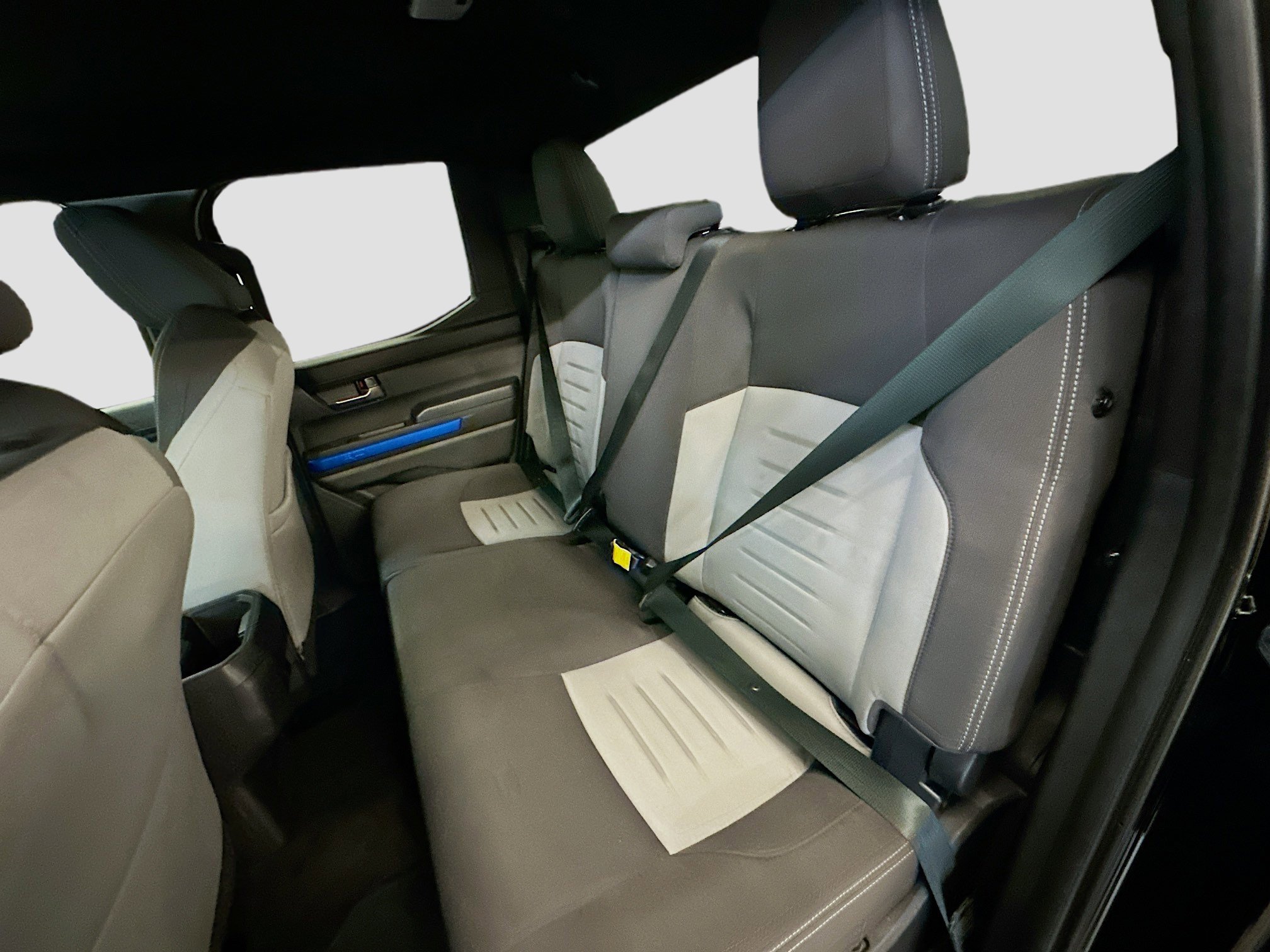 Used 2025 Toyota Tacoma TRD Off-Road image 29