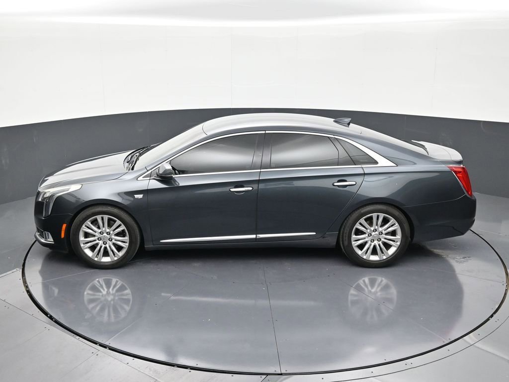 Used 2019 Cadillac XTS Luxury FWD image 13